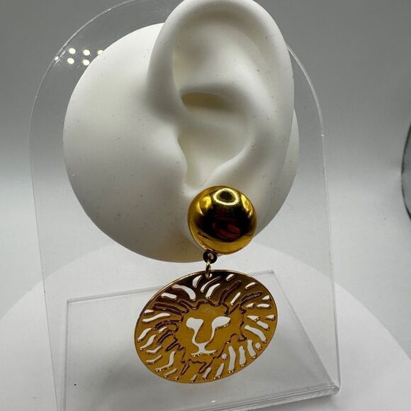 Vintage 1980s Anne Klein gold tone lion earring and brooch set! - Picture 9 of 11